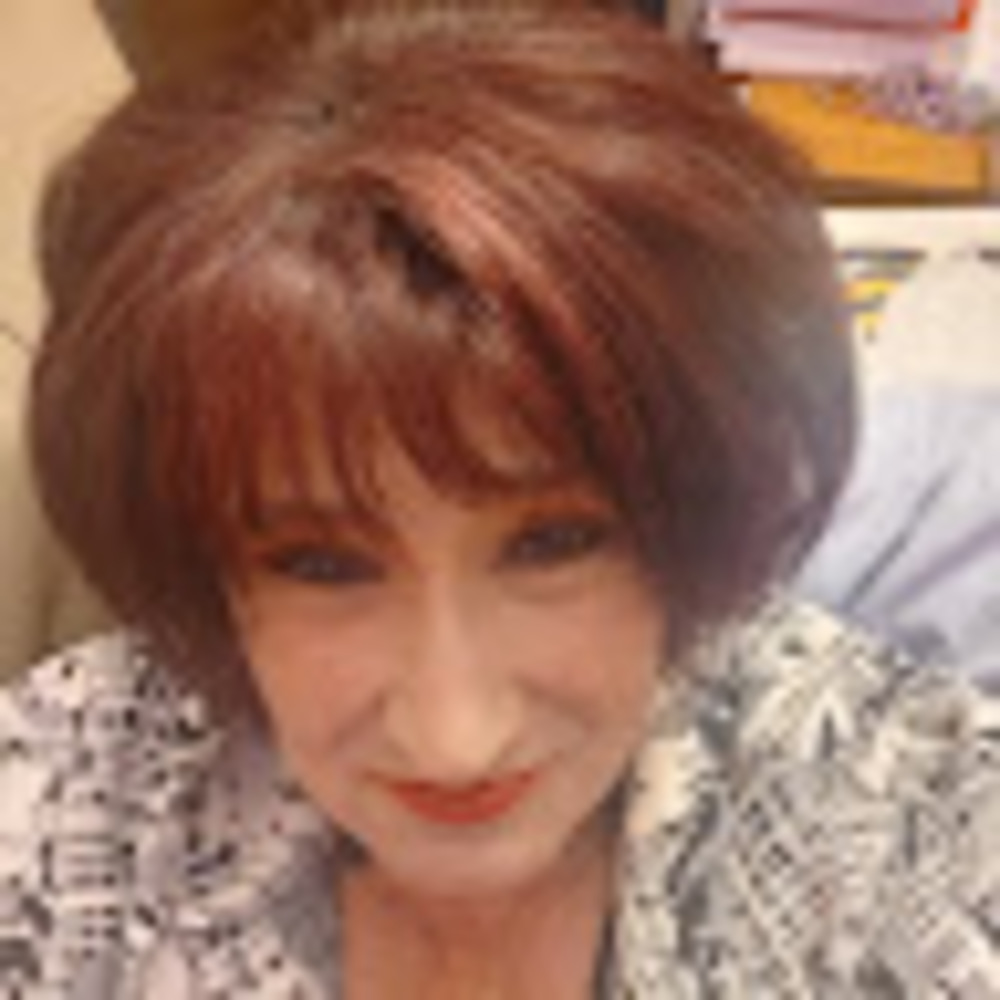 Meet your Posher, Mags